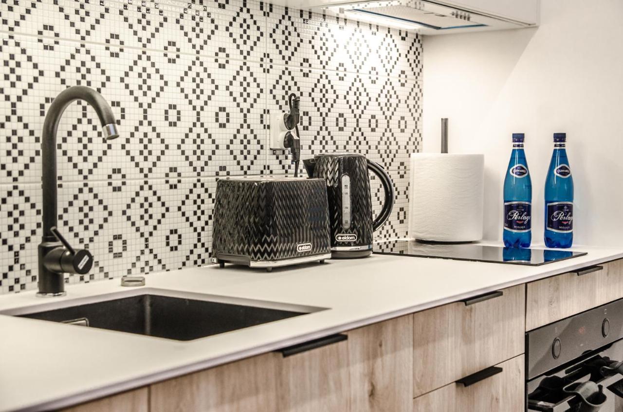 Baltic Marina Residence 19 Z Parkingiem, Jacuzzi, Sauna I Silownia Kolobrzeg Luaran gambar