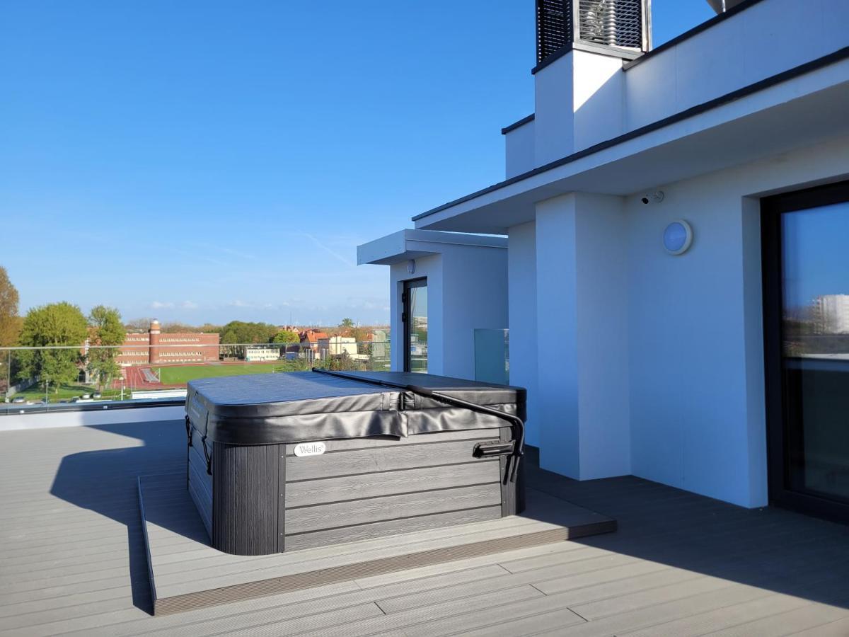 Baltic Marina Residence 19 Z Parkingiem, Jacuzzi, Sauna I Silownia Kolobrzeg Luaran gambar