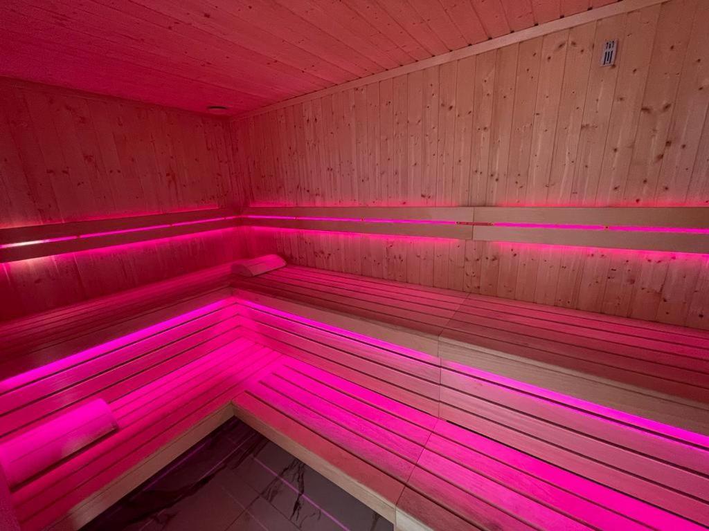 Baltic Marina Residence 19 Z Parkingiem, Jacuzzi, Sauna I Silownia Kolobrzeg Luaran gambar